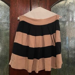 BCBGeneration mauve black pleated skirt size 6